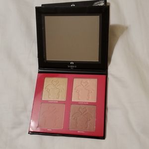Shaina B Miami blush & highlight palette